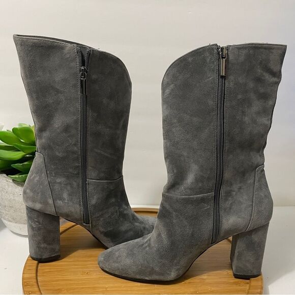 White House Black Market Charlie Grey Suede Western Boot Sz 8 Chic Chunky Heel - Picture 6 of 8